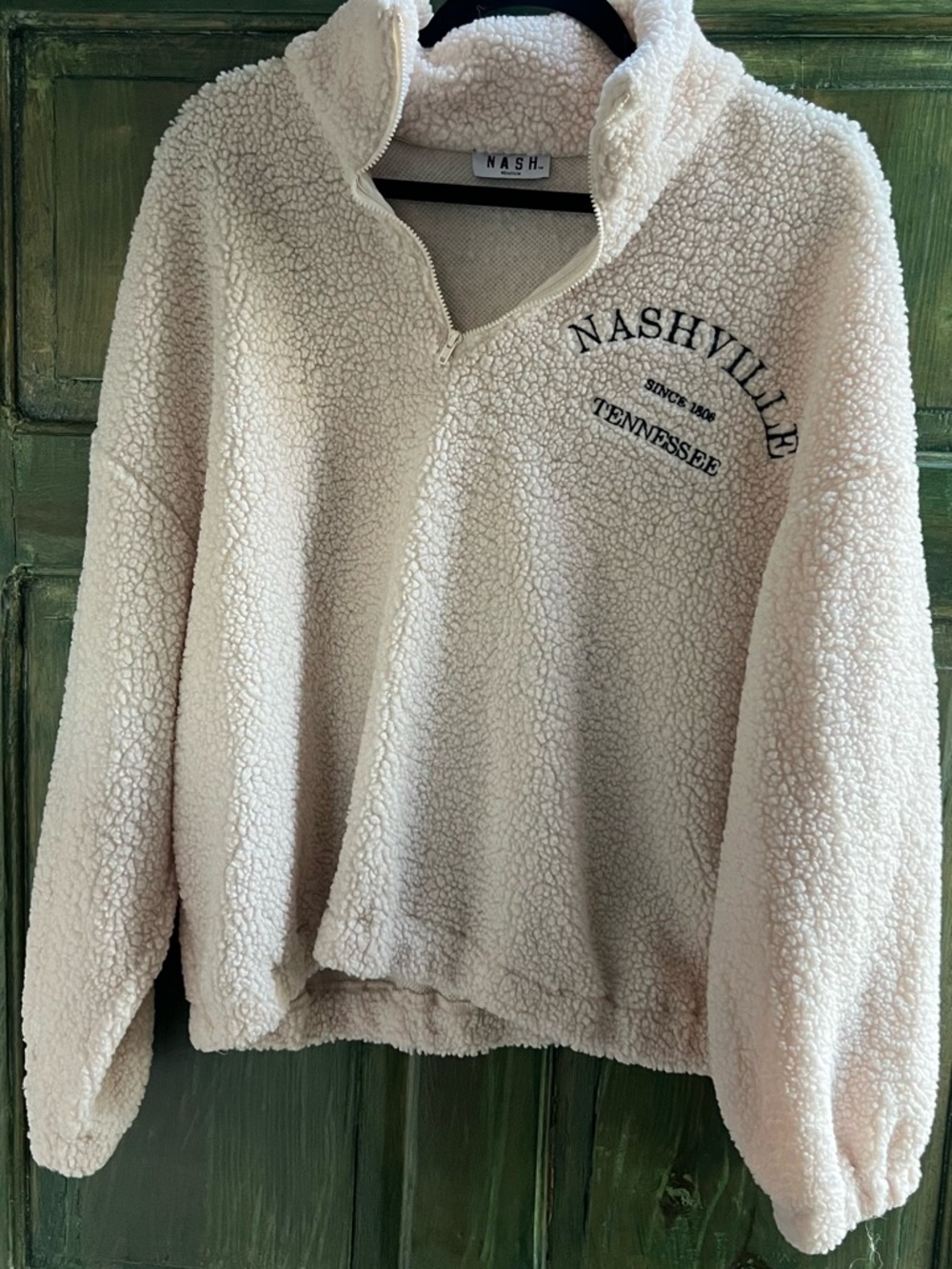 The Nashville Store - Sherpa White/Cream Half Zip